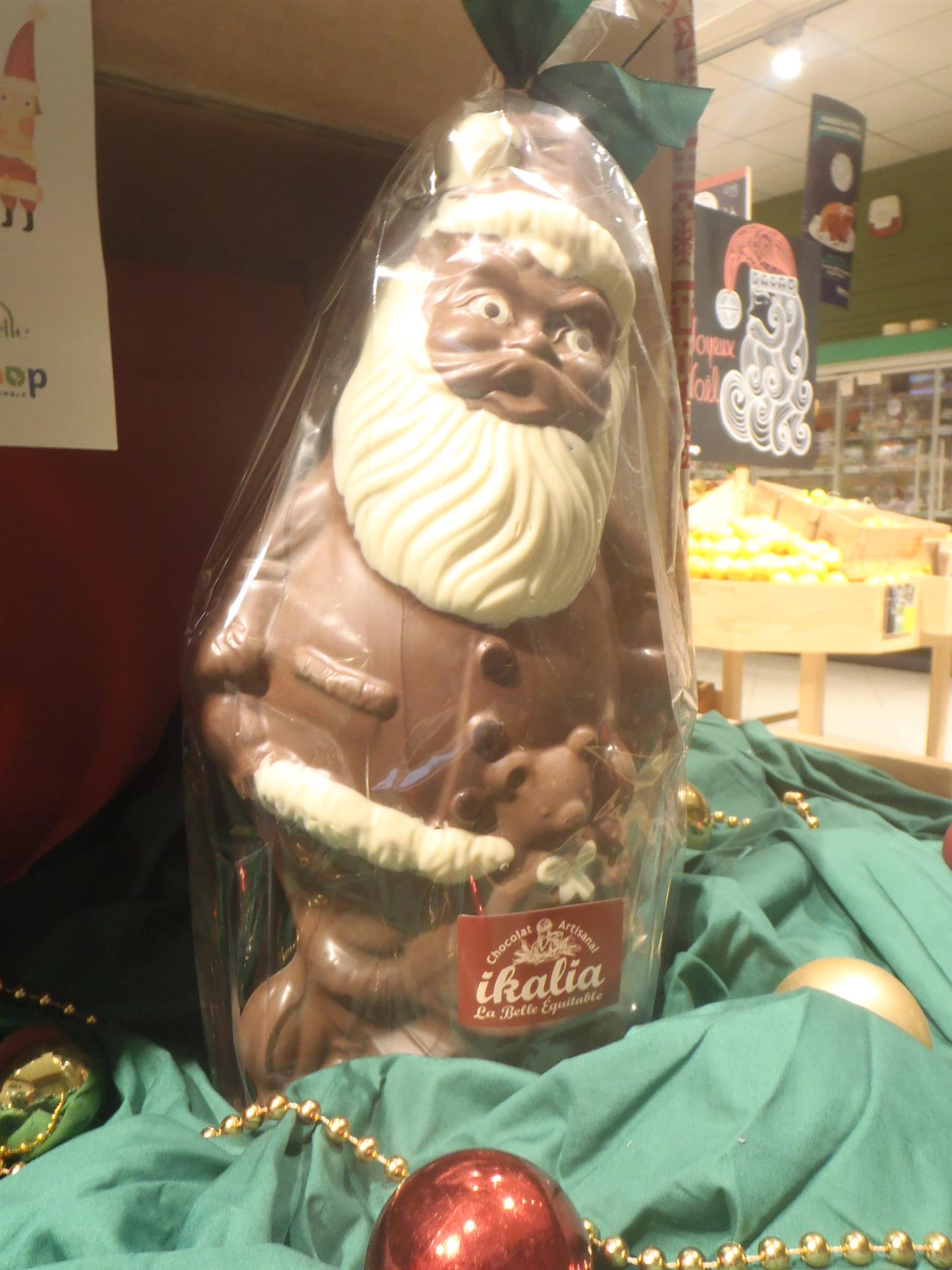 Un Père-Noël en chocolat à gagner ! Un Père-Noël en chocolat à gagner !