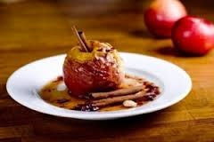 Pommes au four au miel, cannelle et pain d’épices Pommes au four au miel, cannelle et pain d’épices